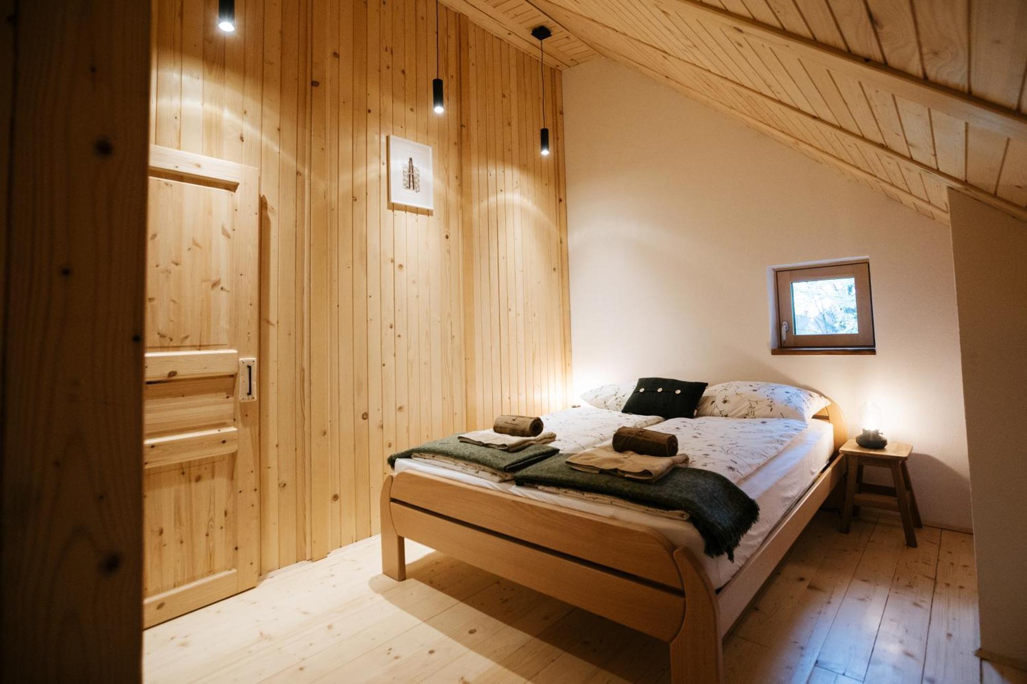 Alpine Cottage Golica Jesenice Exteriér fotografie