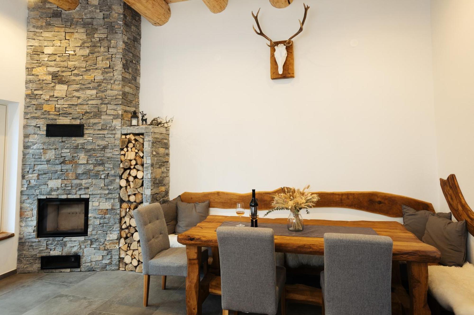 Alpine Cottage Golica Jesenice Exteriér fotografie